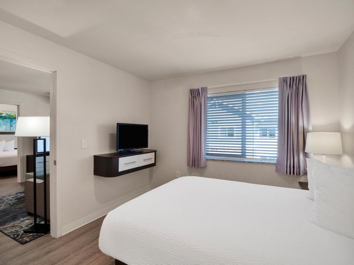 Waterwalk Extended Stay By Wyndham Charlotte - Arrowood Екстер'єр фото