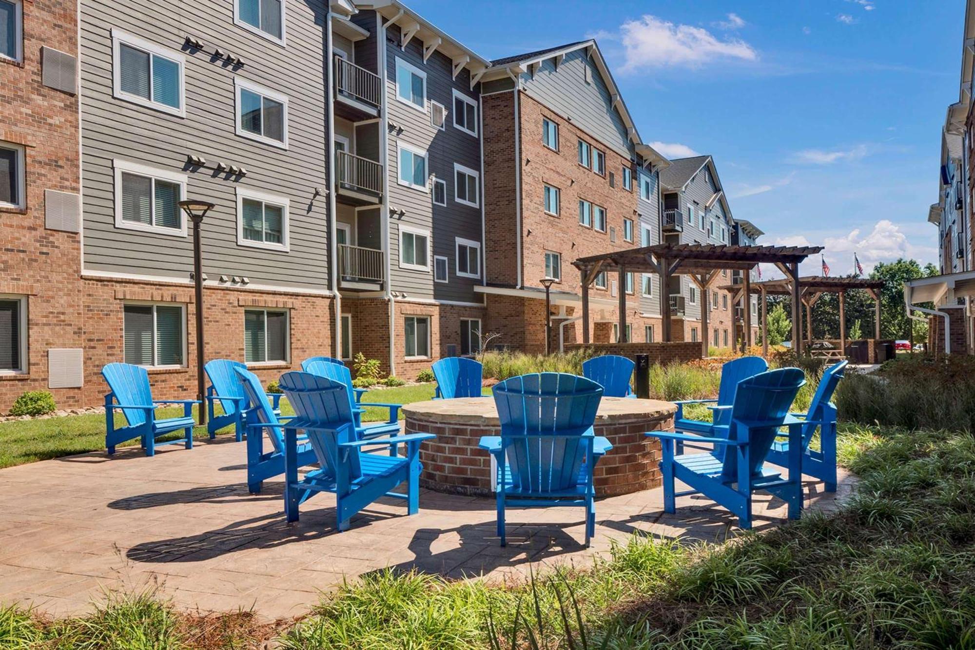 Waterwalk Extended Stay By Wyndham Charlotte - Arrowood Екстер'єр фото