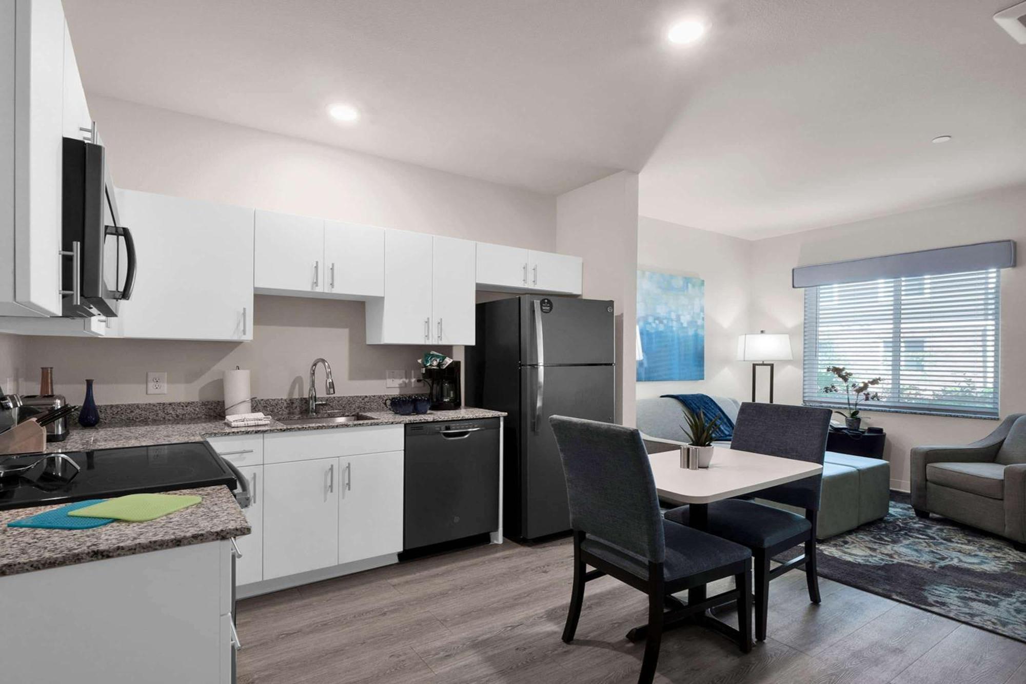 Waterwalk Extended Stay By Wyndham Charlotte - Arrowood Екстер'єр фото